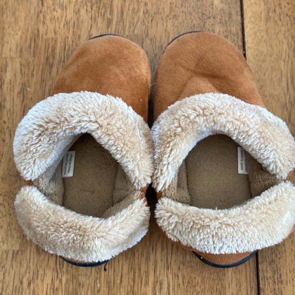 Slippers - Picture 5 of 5